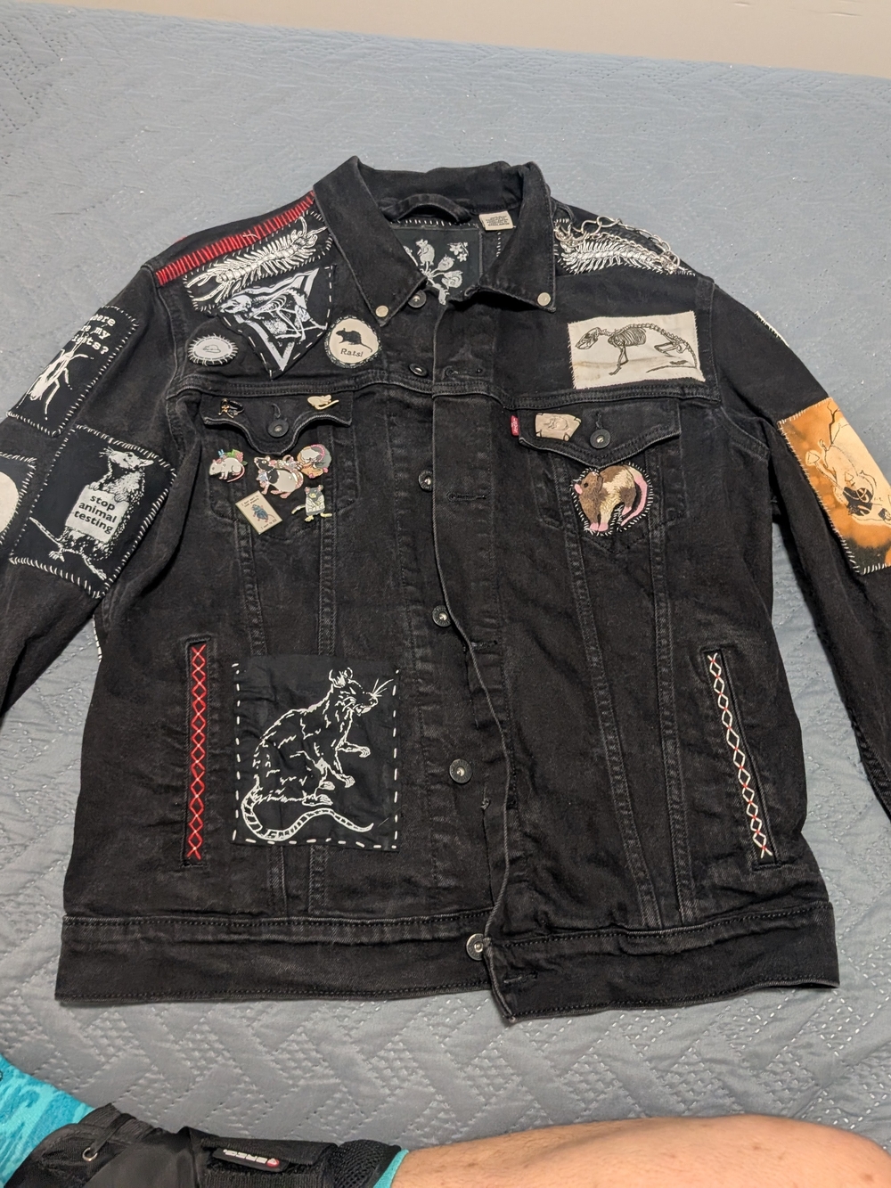 Punk Rat-Themed Battle Jacket. Levis Brand. - Picture 2 of 7